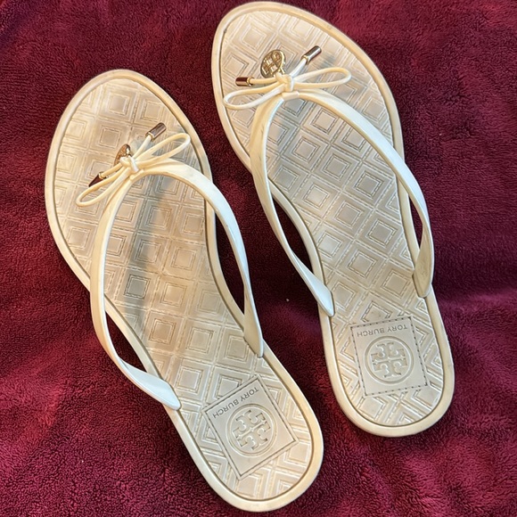 Tory Burch flip flops, size 7 - Picture 2 of 3